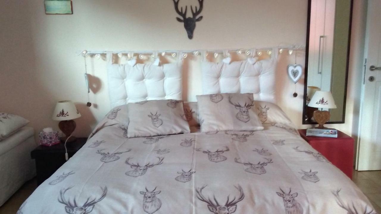 페자로 A Casa Di Clo B&B 외부 사진
